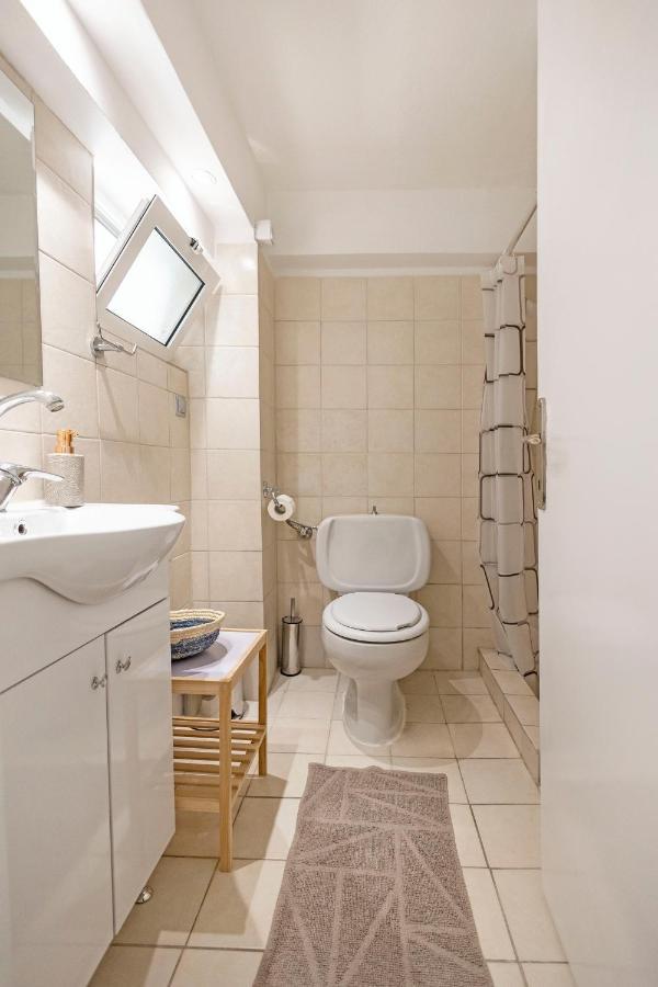 S&a Apartment *